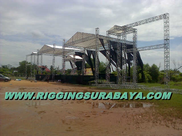 Panggung Konser Rigging Stage Surabaya